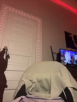 Snapshot of loveluna8 chatting on November 2025 09:47:02 AM loveluna8 online show from November 2025 09:47:02 AM