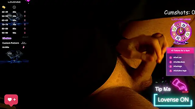 Snapshot of coupleofficial chatting on February 2025 11:06:02 PM coupleofficial online show from February 2025 11:06:02 PM