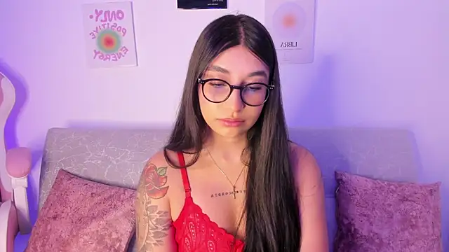 Snapshot of sensualhaven_ chatting on January 2025 11:52:02 PM sensualhaven  online show from January 2025 11:52:02 PM