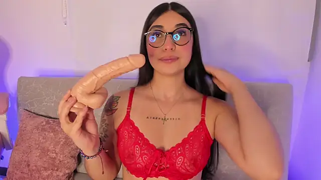 Snapshot of sensualhaven_ chatting on February 2025 11:27:01 PM sensualhaven  online show from February 2025 11:27:01 PM