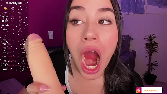  sulmatevans  online show from December 2024 09:17:01 AM