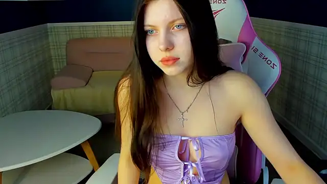 Sandra  Cute online show from December 2024 08:20:01 AM