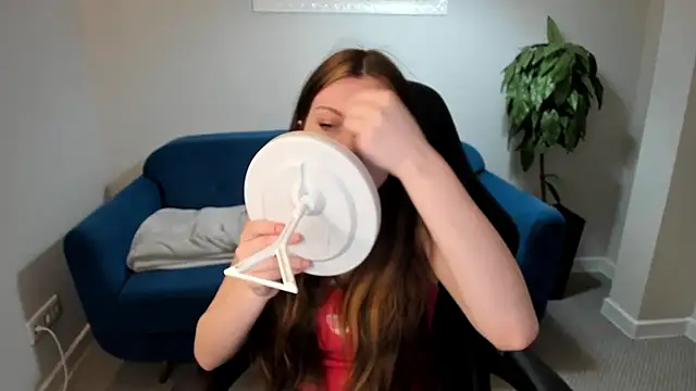 Sandra  Cute online show from February 2025 08:33:02 AM