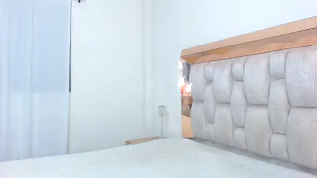 Snapshot of lolaperrys chatting on December 2024 02:56:02 AM lolaperrys online show from December 2024 02:56:02 AM