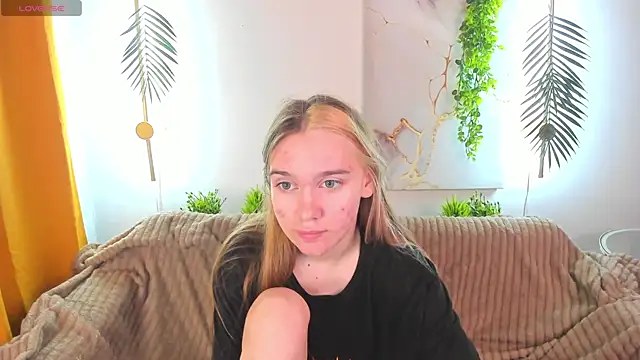 Lesi Moonie01 online show from September 2025 07:43:01 AM