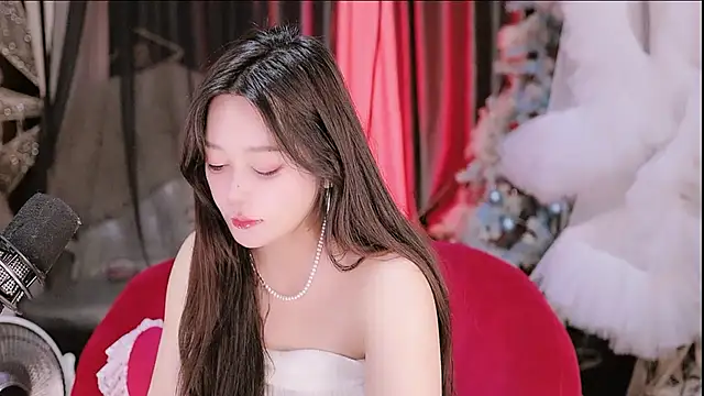 Missy Nana21 online show from April 2026 03:37:02 PM