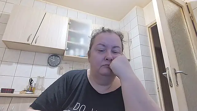 Snapshot of melissaBlessing chatting on February 2025 05:58:02 AM melissaBlessing online show from February 2025 05:58:02 AM