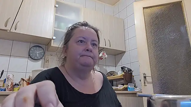 Snapshot of melissaBlessing chatting on October 2025 02:09:01 AM melissaBlessing online show from October 2025 02:09:01 AM