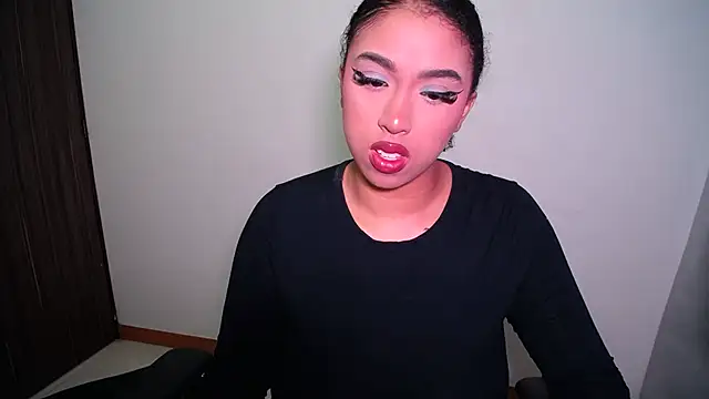 barbara falcons online show from October 2025 11:57:01 PM