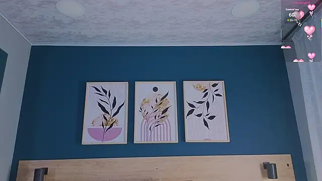 GabyPetit online show from September 2025 08:01:01 PM