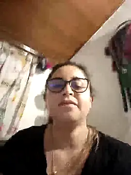 Snapshot of yajahil chatting on December 2024 04:53:01 AM yajahil online show from December 2024 04:53:01 AM