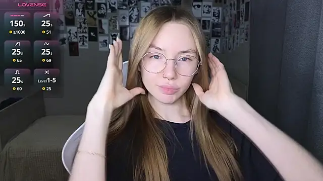 littlevildevil online show from February 2026 11:11:01 AM