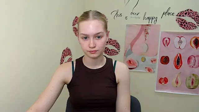 MademoiselleCl online show from February 2025 01:01:01 PM