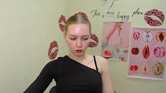 MademoiselleCl online show from February 2025 07:15:01 AM