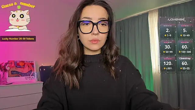 Snapshot of Oh_My_Dianee chatting on December 2024 11:23:02 AM Oh My Dianee online show from December 2024 11:23:02 AM