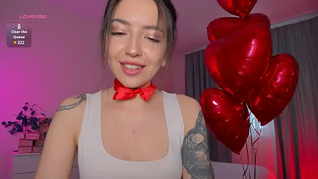 Snapshot of Oh_My_Dianee chatting on February 2025 10:28:01 AM Oh My Dianee online show from February 2025 10:28:01 AM