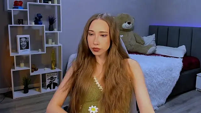 AlexaHarmon online show from November 2025 06:13:01 AM