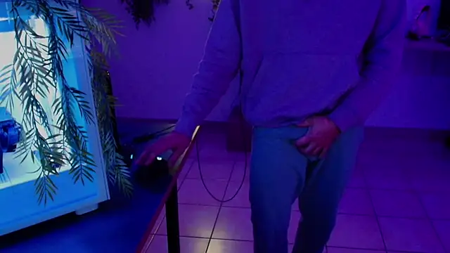 Snapshot of Vlad230323 chatting on December 2024 03:44:01 PM Vlad230323 online show from December 2024 03:44:01 PM