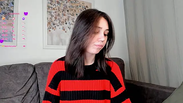 Snapshot of GillianDowdey chatting on January 2025 04:39:02 AM GillianDowdey online show from January 2025 04:39:02 AM