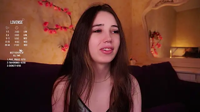 Snapshot of GillianDowdey chatting on February 2026 03:14:02 AM GillianDowdey online show from February 2026 03:14:02 AM