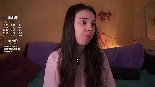 GillianDowdey online show from April 2026 03:27:02 AM