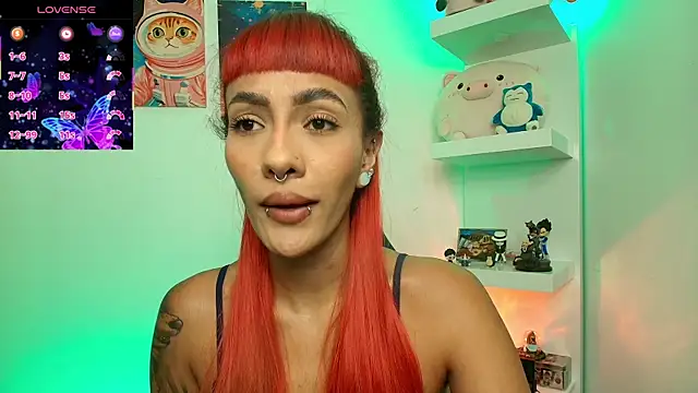 Nix Taylor online show from November 2025 09:50:01 PM