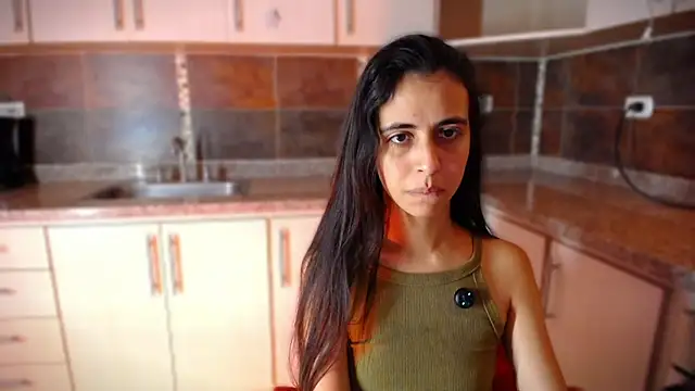 anna alvarez online show from October 2025 11:41:02 AM