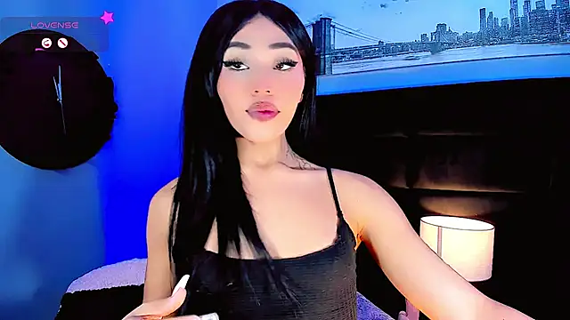 Snapshot of Valery_Sophiia chatting on February 2025 06:10:02 AM Valery Sophiia online show from February 2025 06:10:02 AM