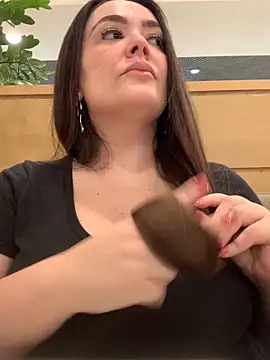 Sophie Eaton online show from September 2025 07:36:01 PM