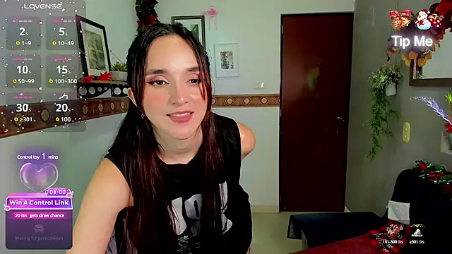 Dakota Faning online show from December 2024 04:52:01 PM