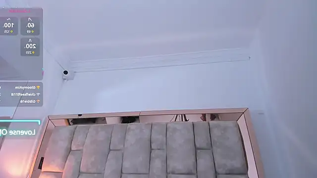 Snapshot of Oliviaa_Evans chatting on February 2025 03:24:01 AM Oliviaa Evans online show from February 2025 03:24:01 AM