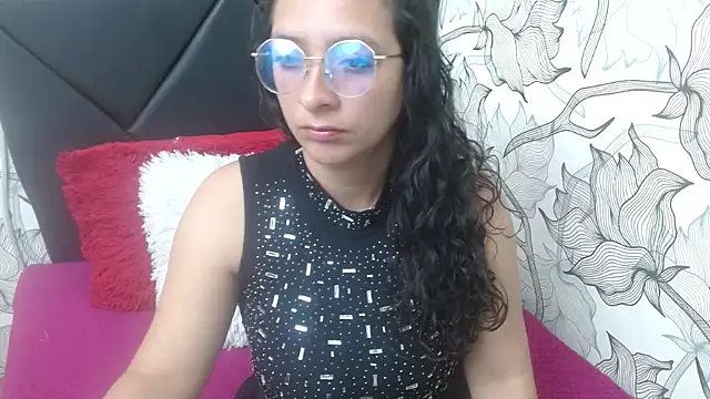 sarax ximena online show from January 2025 05:28:01 PM