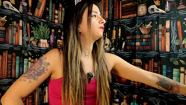 Snapshot of julietta___jackson chatting on January 2026 09:07:02 PM julietta jackson online show from January 2026 09:07:02 PM