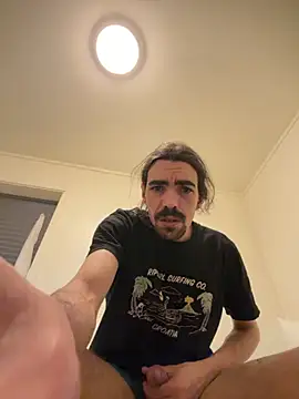 Snapshot of wolfwhite95 chatting on March 2026 10:05:02 PM wolfwhite95 online show from March 2026 10:05:02 PM