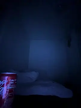 Snapshot of wolfwhite95 chatting on March 2026 11:09:01 PM wolfwhite95 online show from March 2026 11:09:01 PM