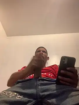 Snapshot of Chico_Bellaco chatting on April 2026 08:11:02 PM Chico Bellaco online show from April 2026 08:11:02 PM