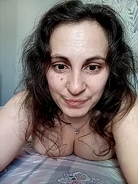 Snapshot of ShelaDiass chatting on February 2026 05:23:01 AM ShelaDiass online show from February 2026 05:23:01 AM