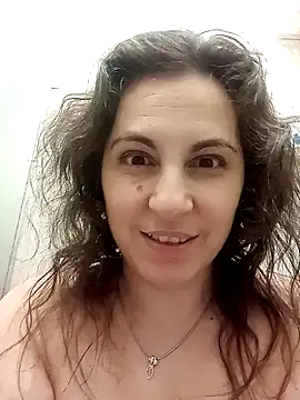 Snapshot of ShelaDiass chatting on February 2026 12:53:02 PM ShelaDiass online show from February 2026 12:53:02 PM