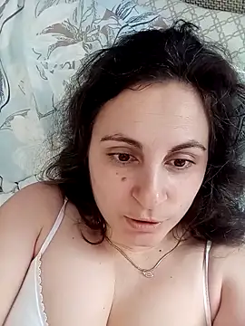 Snapshot of ShelaDiass chatting on April 2026 06:14:01 AM ShelaDiass online show from April 2026 06:14:01 AM