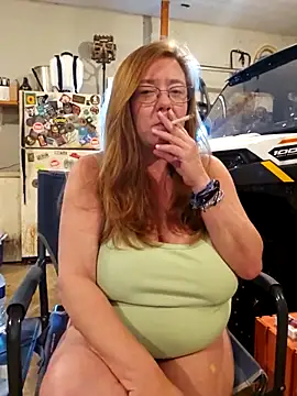 MsShelby40 online show from October 2025 10:41:01 PM