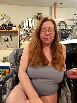 MsShelby40 online show from December 2025 09:53:01 PM