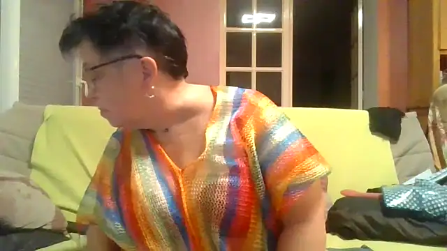 Vandeae44 online show from February 2026 08:51:02 PM