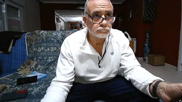 Snapshot of maduroguapo chatting on January 2025 09:15:01 PM maduroguapo online show from January 2025 09:15:01 PM