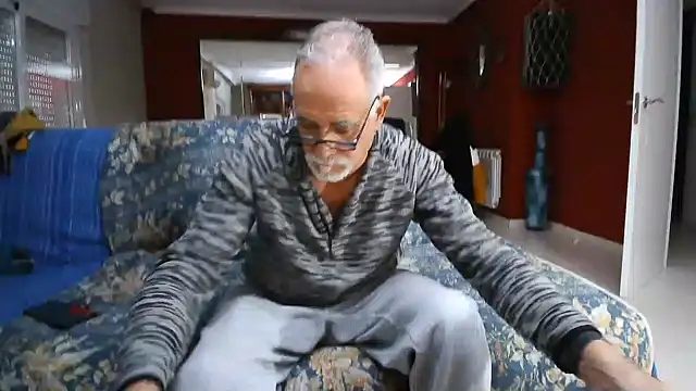 Snapshot of maduroguapo chatting on January 2025 04:52:01 PM maduroguapo online show from January 2025 04:52:01 PM