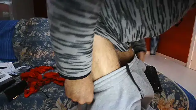 Snapshot of maduroguapo chatting on January 2025 10:11:02 PM maduroguapo online show from January 2025 10:11:02 PM