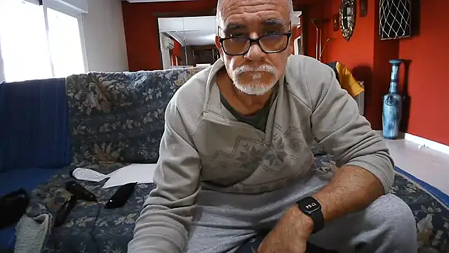 Snapshot of maduroguapo chatting on February 2025 04:56:02 PM maduroguapo online show from February 2025 04:56:02 PM