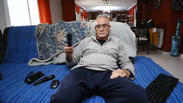 Snapshot of maduroguapo chatting on March 2025 05:18:01 PM maduroguapo online show from March 2025 05:18:01 PM