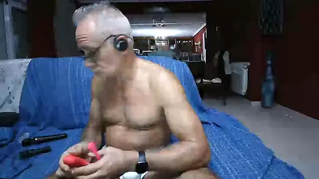 Snapshot of maduroguapo chatting on September 2025 09:03:02 PM maduroguapo online show from September 2025 09:03:02 PM