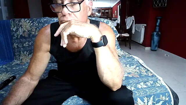 Snapshot of maduroguapo chatting on October 2025 09:31:02 PM maduroguapo online show from October 2025 09:31:02 PM