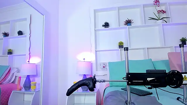 Jenifer Diaz online show from January 2025 02:35:01 PM